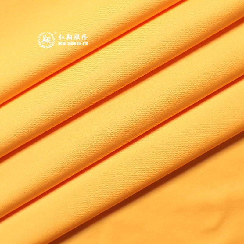 T001TB6 Polyester semi-glossa lac effossis ludis fabricae